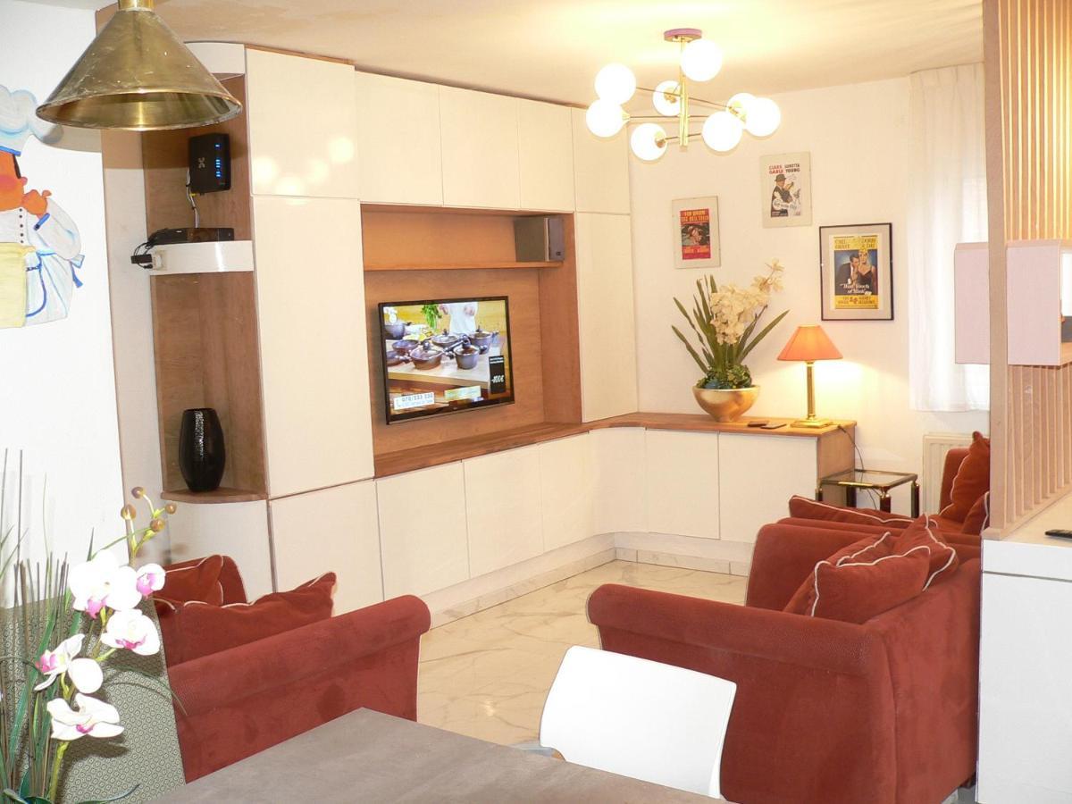 Liege 4420 Rue Jean Jaures 45 Grande Maison Joyeuse Avec Terrasse 30M2 Pour 8 Personnes Maximum Saint-Nicolas  Екстер'єр фото