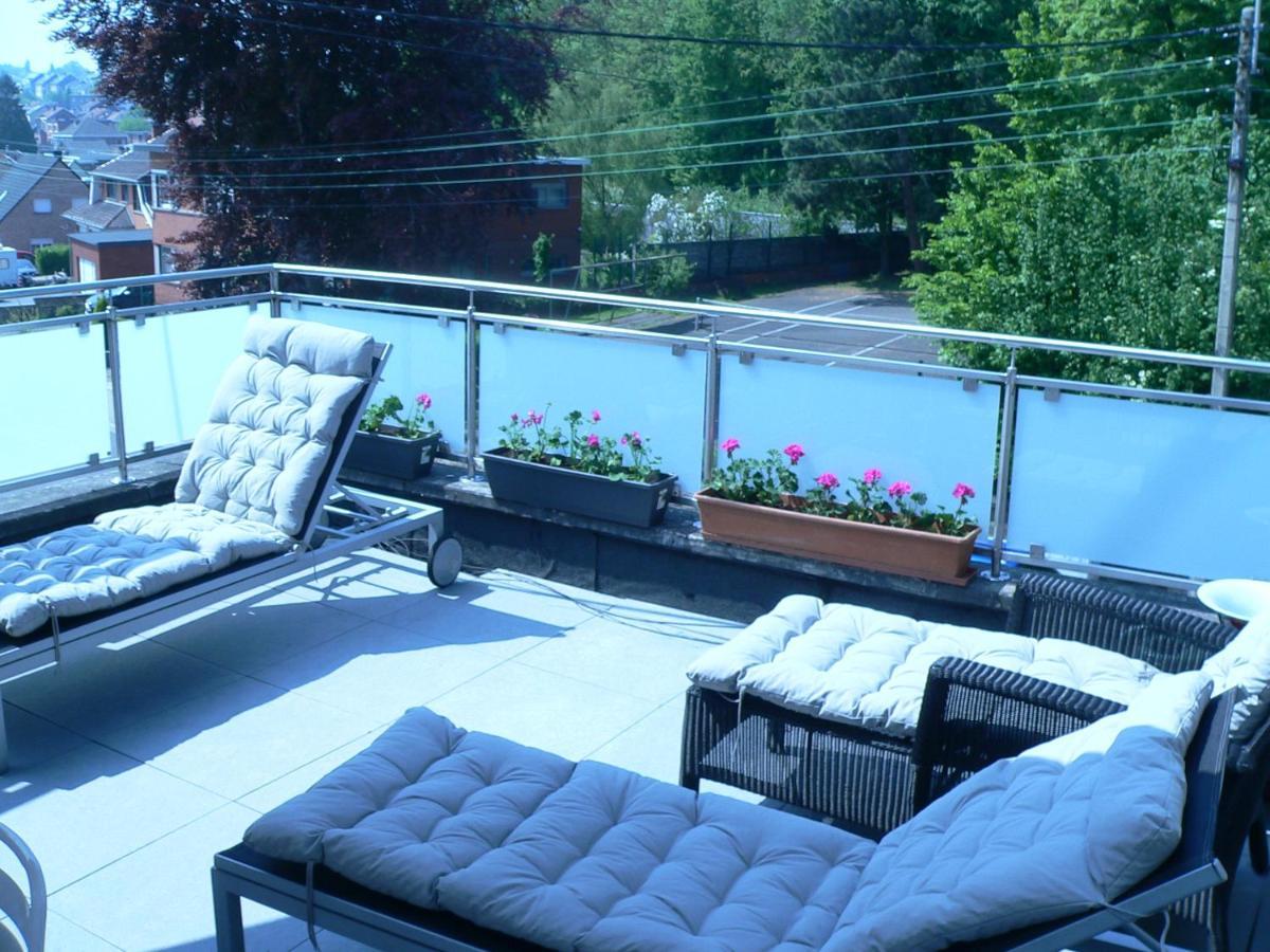 Liege 4420 Rue Jean Jaures 45 Grande Maison Joyeuse Avec Terrasse 30M2 Pour 8 Personnes Maximum Saint-Nicolas  Екстер'єр фото