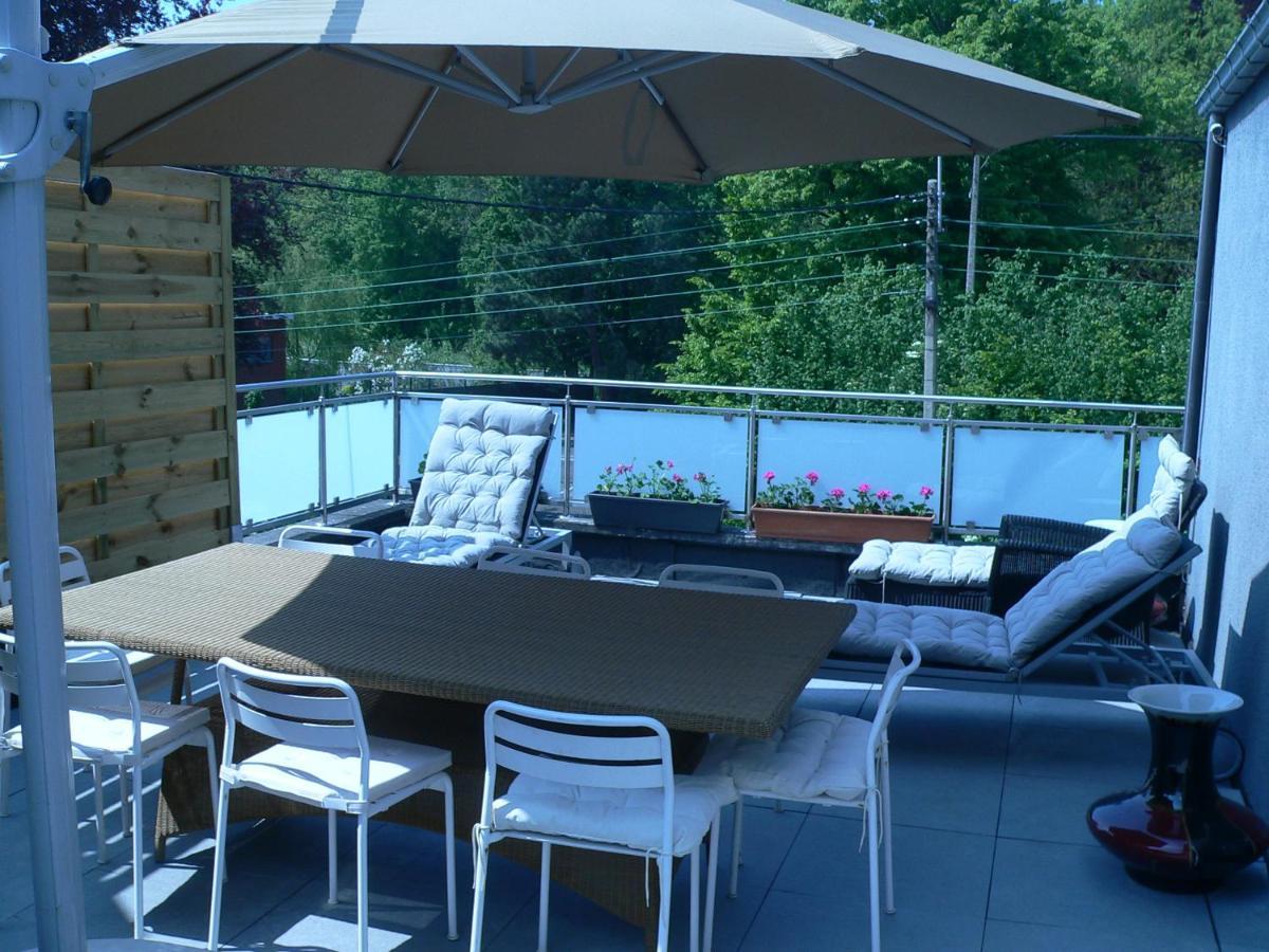 Liege 4420 Rue Jean Jaures 45 Grande Maison Joyeuse Avec Terrasse 30M2 Pour 8 Personnes Maximum Saint-Nicolas  Екстер'єр фото